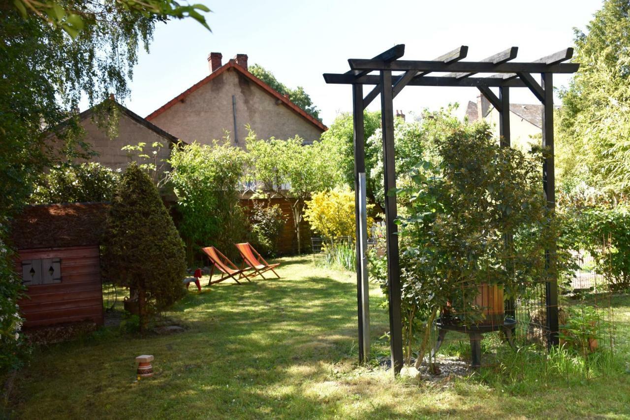 Chambre D'Hotes Le Cadran Des Chauvelles Nevers Bagian luar foto